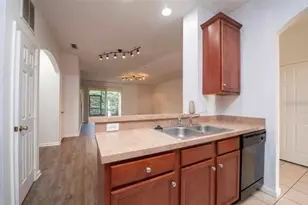 3087 Ashland Ln N, Kissimmee, FL 34741 - Photo 4