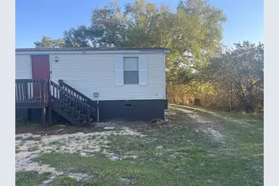 142 Winston Avenue, Lake Wales, FL 33853 - Photo 2