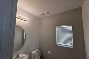 5721 Sagunto Dr, Davenport, FL 33897 - Photo 4