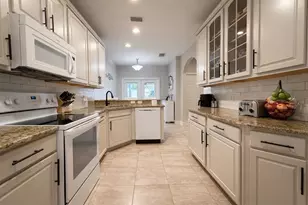 9654 Cypress Pine St, Orlando, FL 32827 - Photo 8