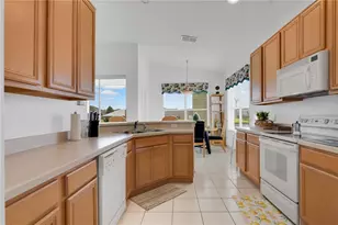 3104 Stonehurst Cir, Kissimmee, FL 34741 - Photo 14