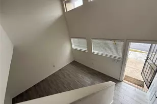 3977 Crayrich Cir, Orlando, FL 32839 - Photo 4