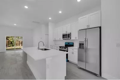 1221 SW 5th Street, Ocala, FL 34471 - Photo 4