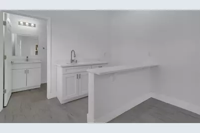 1221 SW 5th Street, Ocala, FL 34471 - Photo 10