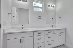 1221 SW 5th St, Ocala, FL 34471 - Photo 6