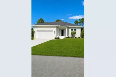 122 Naomi Pl, Rotonda West, FL 33947 - Photo 2