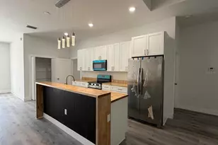 122 Naomi Pl, Rotonda West, FL 33947 - Photo 6