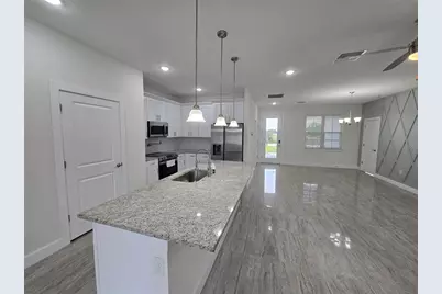 890 E 19th Street, Saint Cloud, FL 34769 - Photo 2