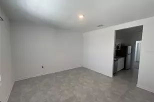 401 Sandbar Ln, Haines City, FL 33844 - Photo 2