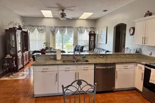 813 Halifax Dr, Kissimmee, FL 34758 - Photo 12