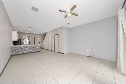 2060 Viewfinder Street, Kissimmee, FL 34758 - Photo 6