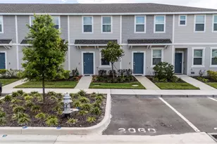 2060 Viewfinder St, Kissimmee, FL 34758 - Photo 2