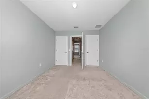 2060 Viewfinder St, Kissimmee, FL 34758 - Photo 14