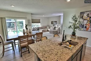 1724 Buckeye Dr, Davenport, FL 33837 - Photo 2