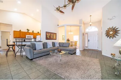 569 Burford Circle, Davenport, FL 33896 - Photo 4