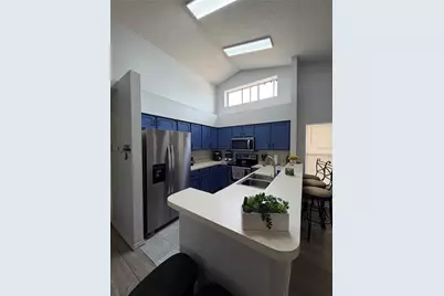 9508 Glenpointe Drive, Riverview, FL 33569 - Photo 10