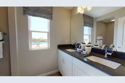 5143 Spring Maiden Circle, Apollo Beach, FL 33572 - Photo 4