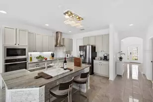 2556 Leyland Cypress Ln, Sanford, FL 32773 - Photo 4