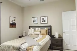 8761 Hinsdale Heights Dr, Polk City, FL 33868 - Photo 8