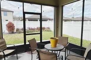 8761 Hinsdale Heights Dr, Polk City, FL 33868 - Photo 10