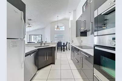 1526 Gulf Vue Drive, Haines City, FL 33844 - Photo 10