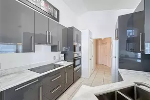 1526 Gulf Vue Dr, Haines City, FL 33844 - Photo 8