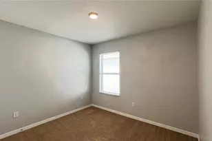 2440 White Poppy Dr, Kissimmee, FL 34747 - Photo 10