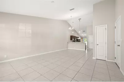 284 Reese Court, Saint Cloud, FL 34769 - Photo 6