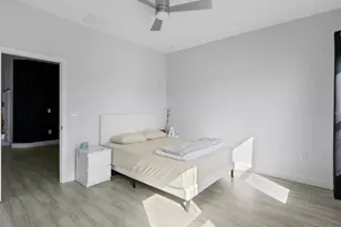 817 Desmoines Pl, Kissimmee, FL 34759 - Photo 14