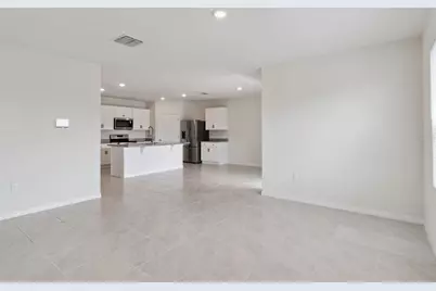 4373 Deleon Street, Haines City, FL 33844 - Photo 4