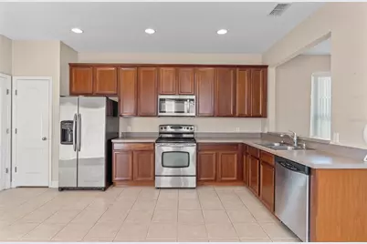 3335 Primrose Willow Dr, Saint Cloud, FL 34773 - Photo 10