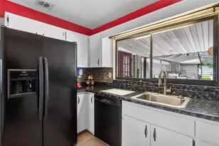 370 E Columbia St, Lake Alfred, FL 33850 - Photo 16