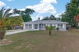 370 E Columbia St, Lake Alfred, FL 33850 - Photo 2