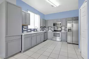 503 Montara Dr, Davenport, FL 33897 - Photo 6