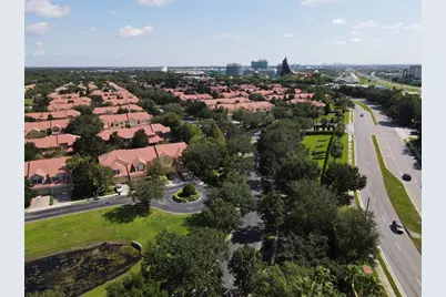 6892 Lucca Street, Orlando, FL 32819 - Photo 18