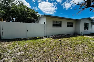 136 Lynbrook Dr, Orlando, FL 32807 - Photo 32