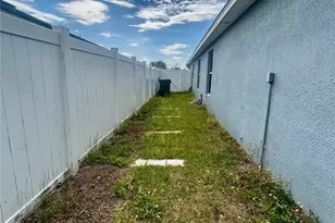 336 St Georges Cir, Eagle Lake, FL 33839 - Photo 26