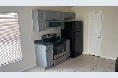 542 Lakeview Court, Kissimmee, FL 34759 - Photo 12