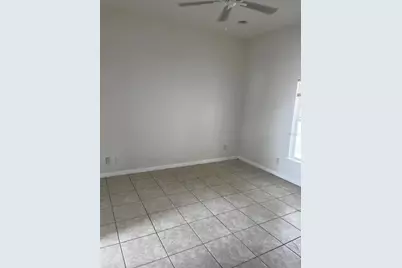 542 Lakeview Court, Kissimmee, FL 34759 - Photo 6