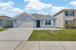 1673 Barberry Dr, Kissimmee, FL 34744 - Photo 2