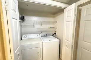 202 E South St, Orlando, FL 32801 - Photo 10