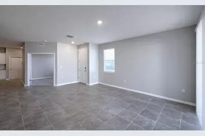 31101 Mango Fade Way, San Antonio, FL 33576 - Photo 4