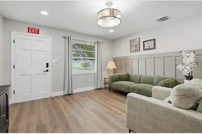 6145 Mary Lynn Court, Orlando, FL 32807 - Photo 6