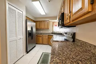 1108 Dartford Dr, Kissimmee, FL 34758 - Photo 4