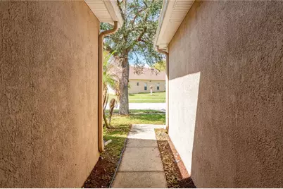 2563 Aster Cove Lane, Kissimmee, FL 34758 - Photo 2