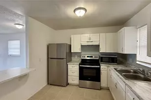 325 W Pierce St, Lake Alfred, FL 33850 - Photo 4