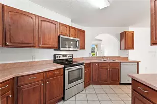 232 Oak Hammock Dr, Davenport, FL 33837 - Photo 10