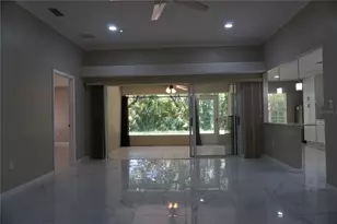 500 Vista Oaks Way, Davenport, FL 33837 - Photo 2