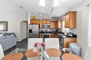 356 Earlmont Pl, Davenport, FL 33896 - Photo 10