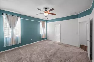 2813 Shelburne Way, Saint Cloud, FL 34772 - Photo 12